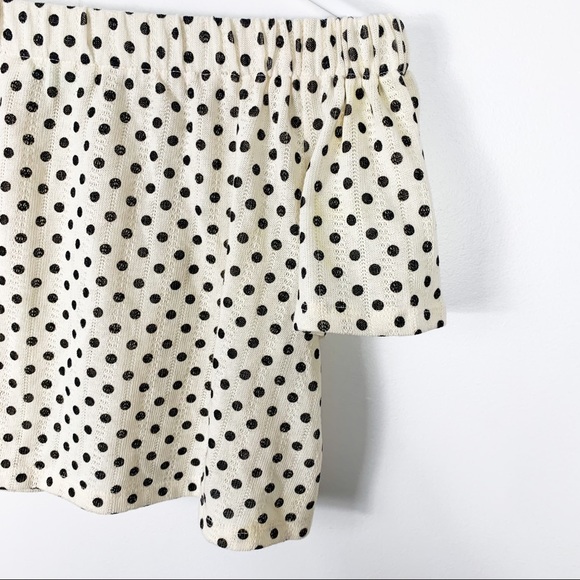 Kimchi Blue Cream Polka Dot Off The Shoulder Crop - Picture 11 of 13
